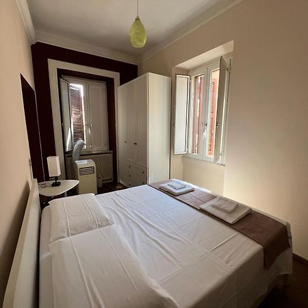 Bed and Breakfast Relais La Fornarina Roma Esterno foto
