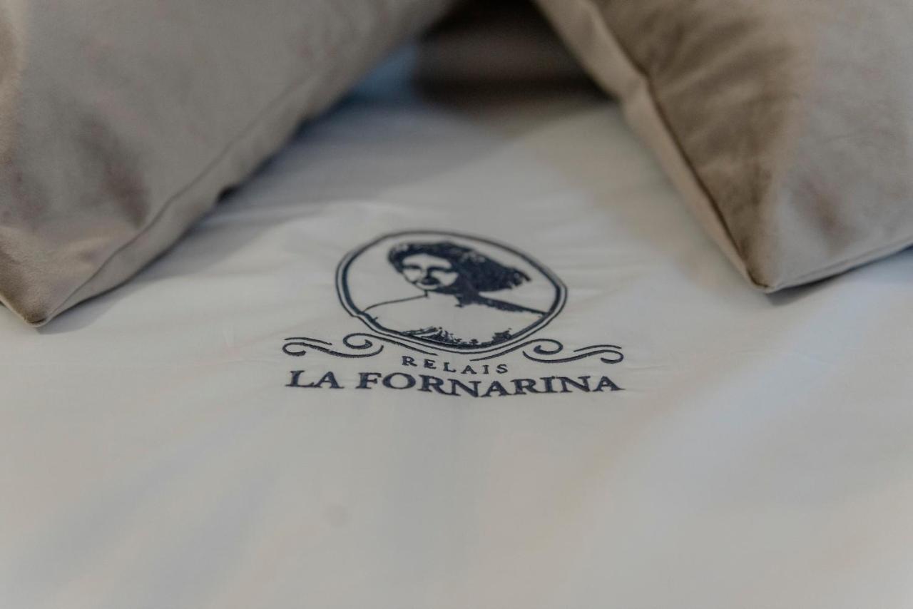 Bed and Breakfast Relais La Fornarina Roma Esterno foto