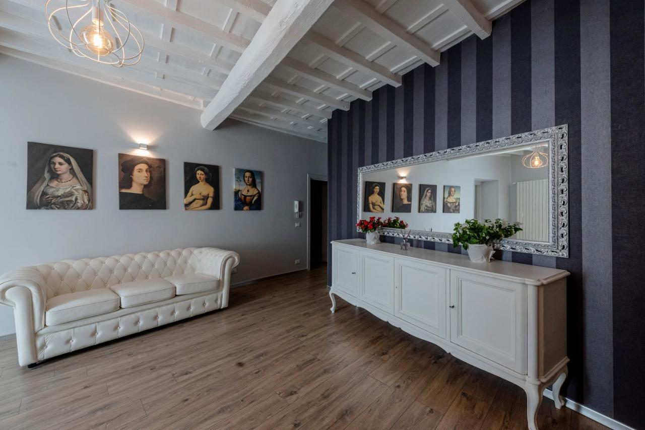 Bed and Breakfast Relais La Fornarina Roma Esterno foto