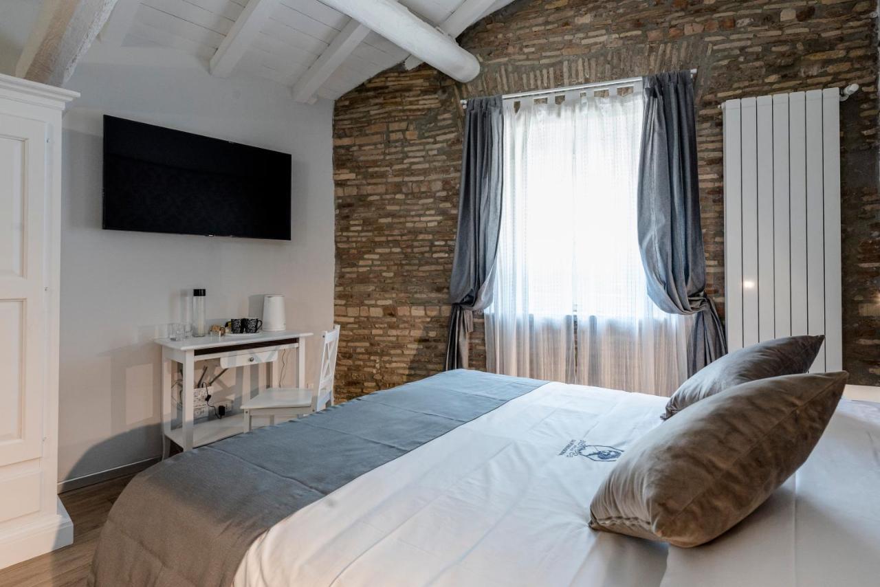 Bed and Breakfast Relais La Fornarina Roma Esterno foto