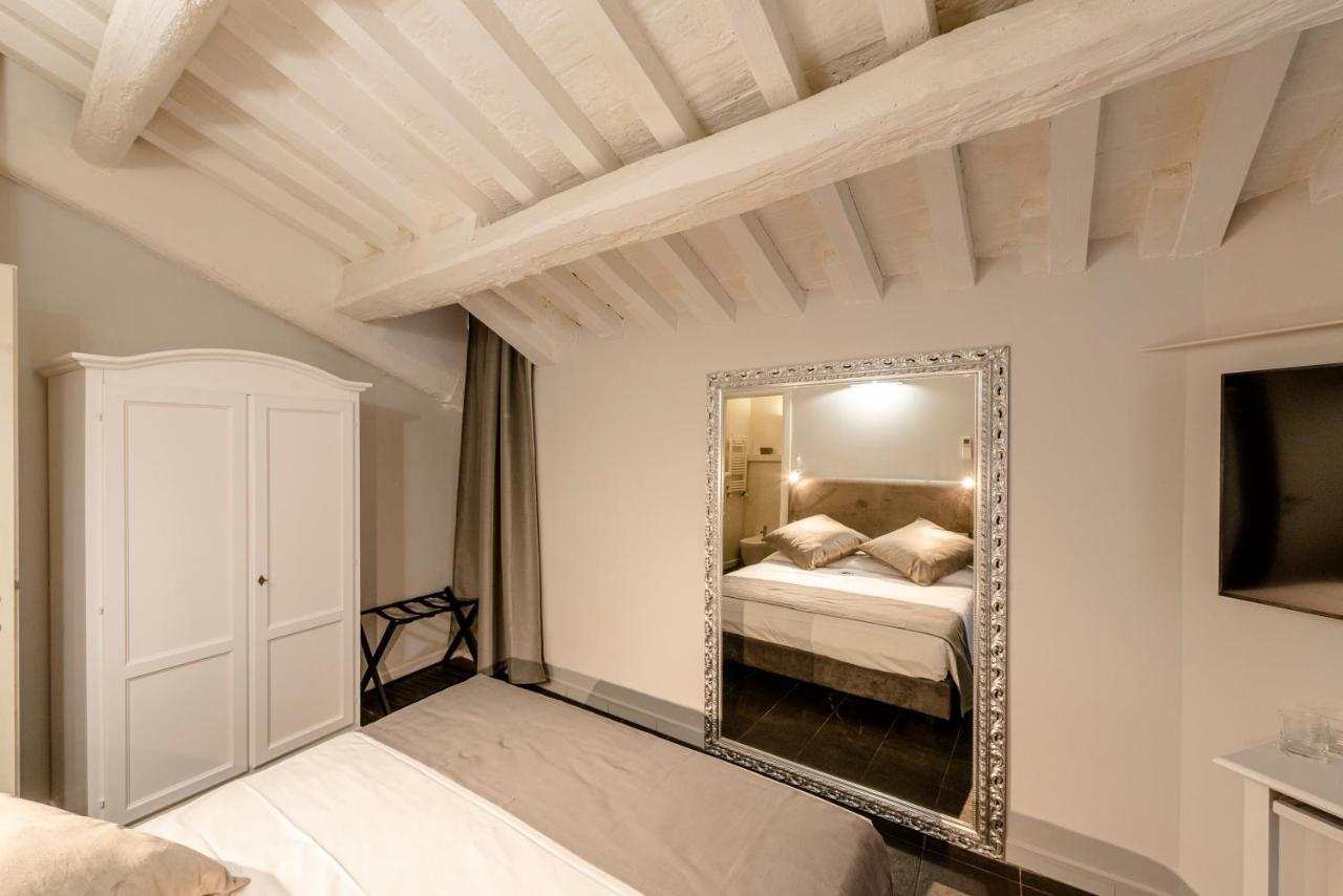 Bed and Breakfast Relais La Fornarina Roma Esterno foto