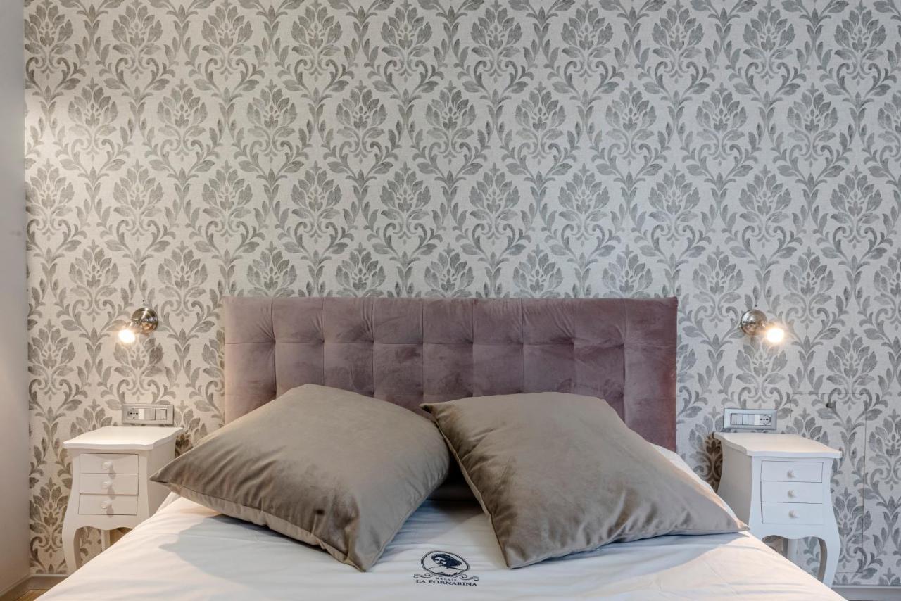 Bed and Breakfast Relais La Fornarina Roma Esterno foto