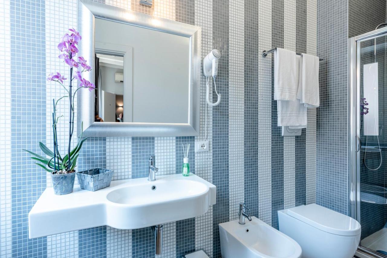 Bed and Breakfast Relais La Fornarina Roma Esterno foto