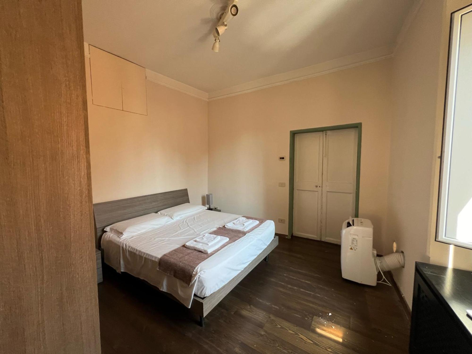 Bed and Breakfast Relais La Fornarina Roma Esterno foto